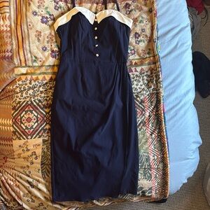 STOP STARING size medium with alllll the stretch